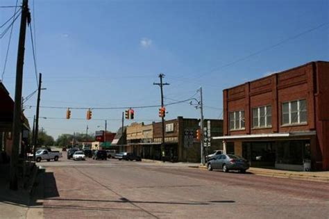 Grandview, Texas Hotels from $62 .